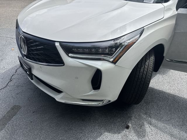 Used 2025  Acura Advance Package image 33