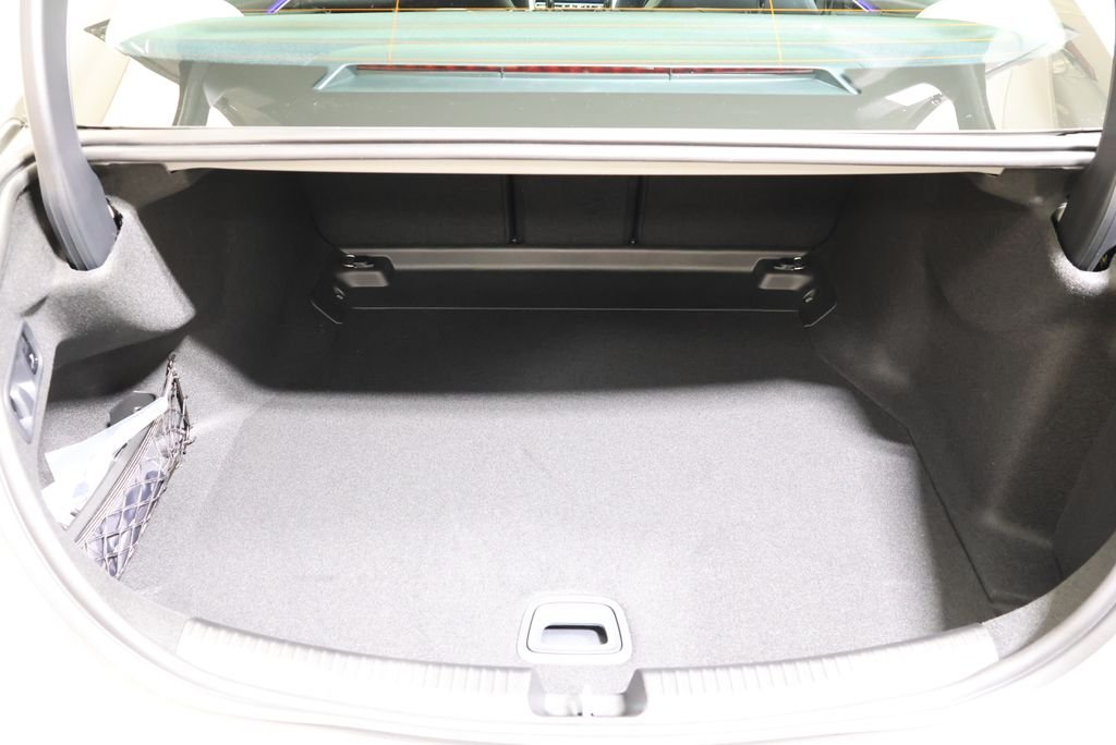 Used 2026 MANUFAKTUR Alpine Grey Mercedes-Benz C 300 image 55