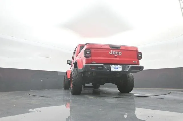 Used 2020 Red Clearcoat Jeep Overland image 40