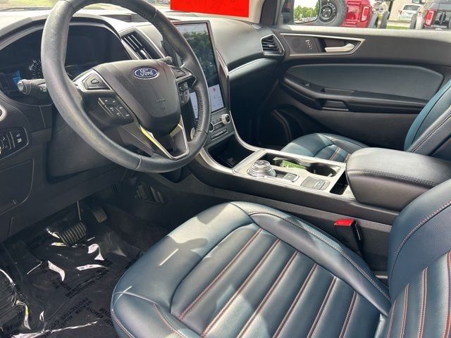 Used 2024 White Ford SEL image 16