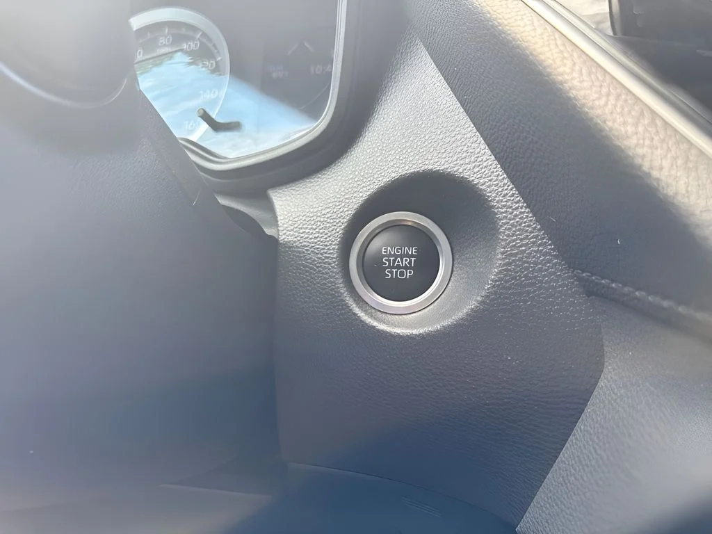 Used 2022 Red Toyota LE image 18