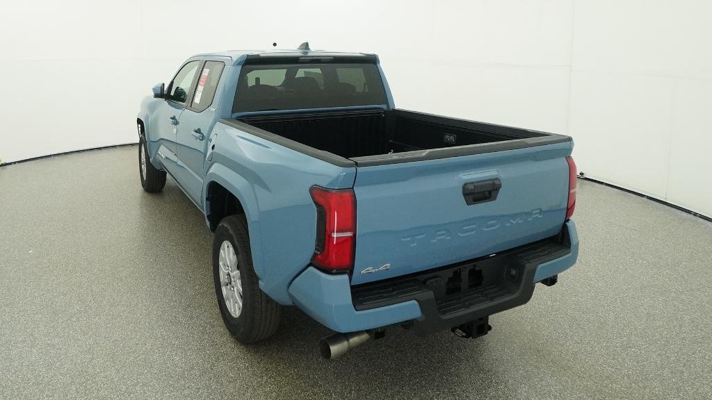 New 2026 Heritage Blue Toyota SR5 image 32