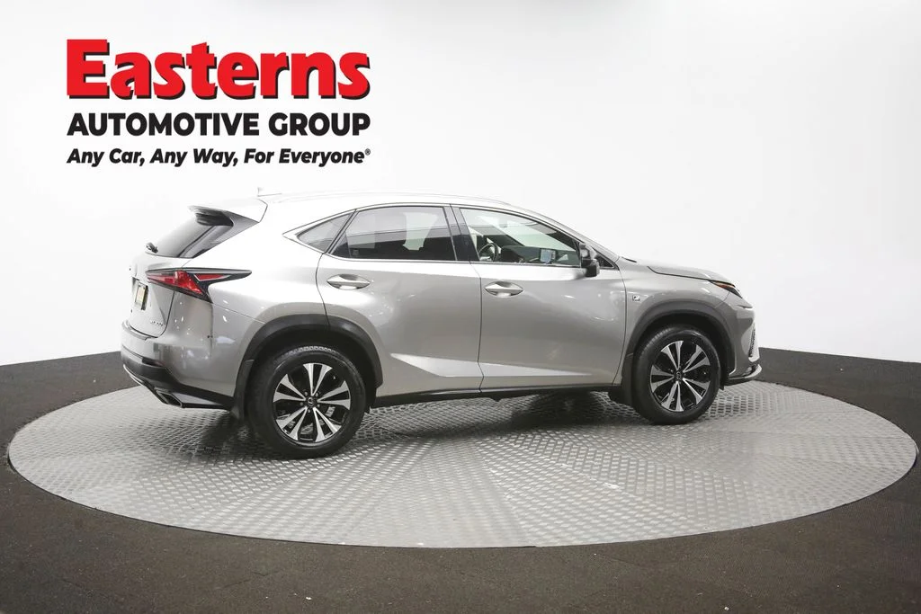 Used 2018 Silver Lexus 300 Base image 39