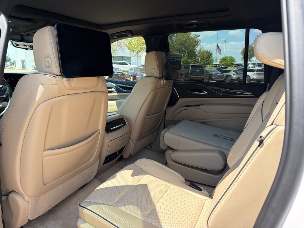 Used 2023 White Cadillac Premium image 8