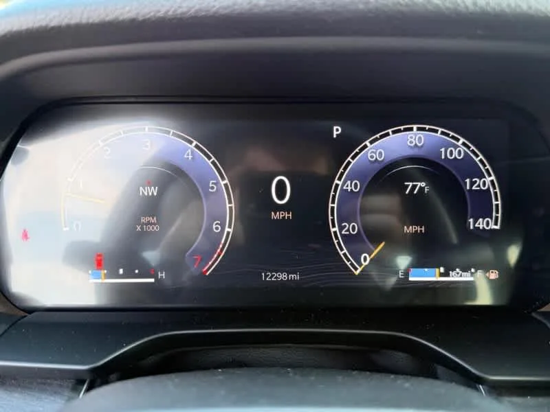 Used 2024 Silver Zynith Jeep Limited image 26