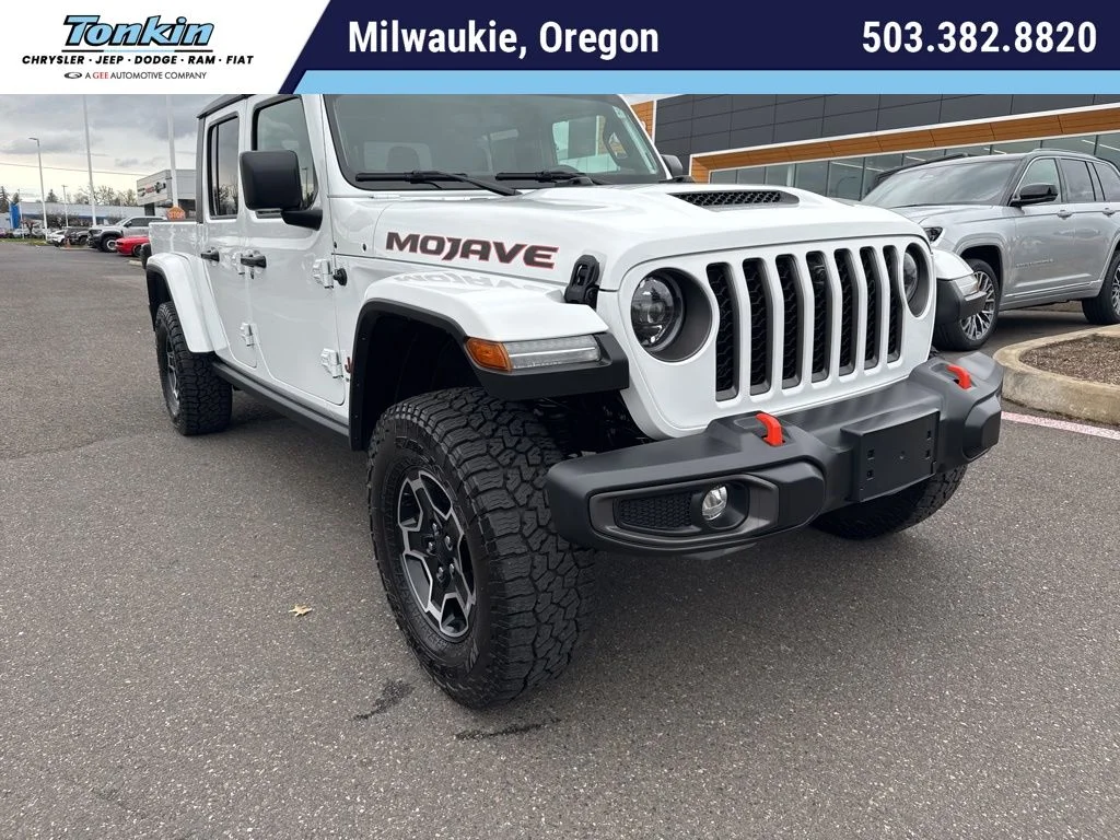 2023 Jeep Gladiator Mojave's photo