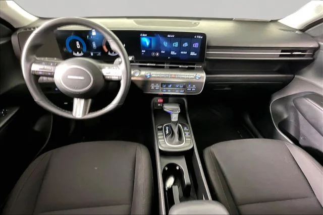 Used 2025 Gray Hyundai SEL image 7