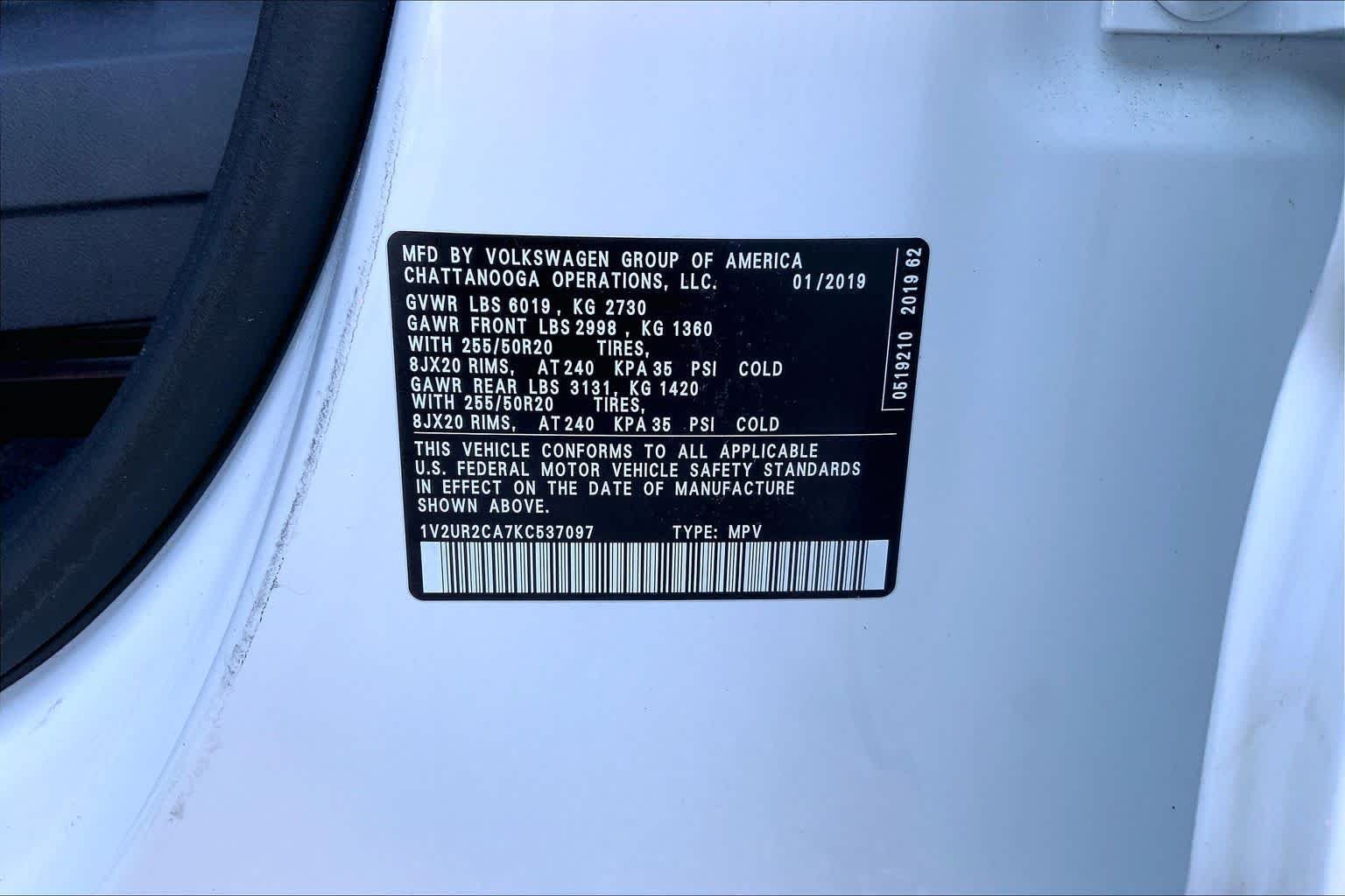 Used 2019 Pure White Volkswagen 3.6L V6 SE w/Technology image 29