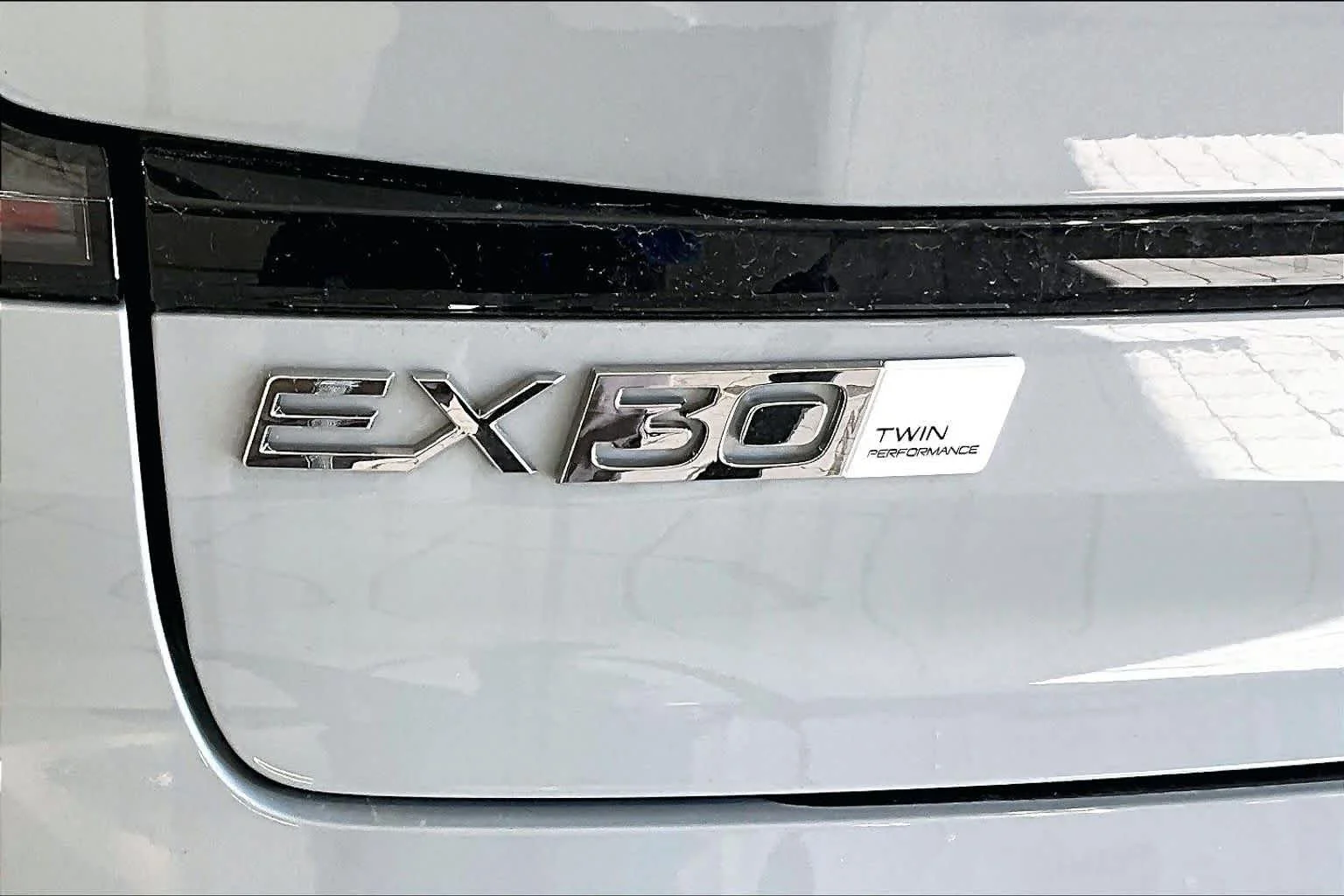 New 2026 Vapour Grey Volvo Plus image 6