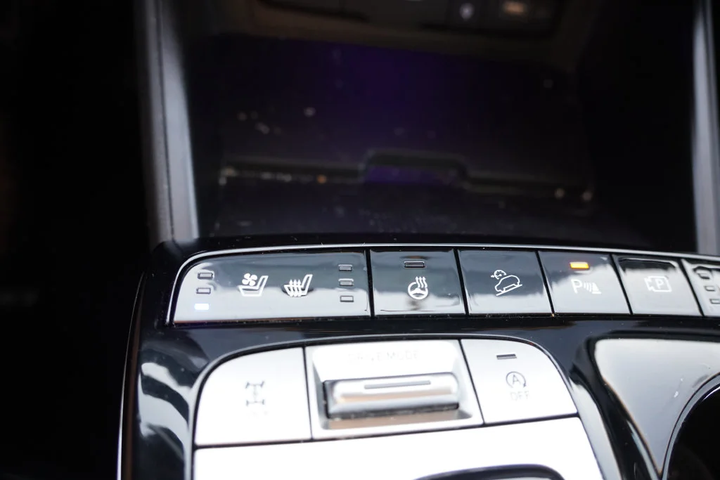 Used 2024 Hampton Gray Hyundai Limited image 6