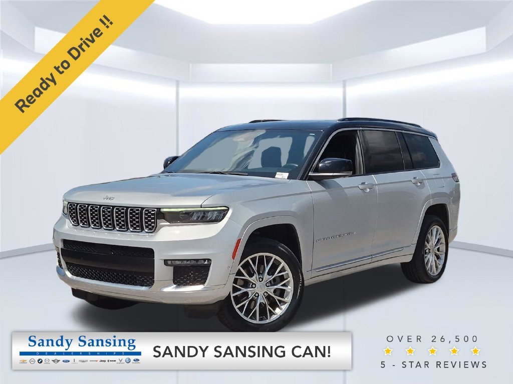 Used 2024 Silver Jeep Summit image 1