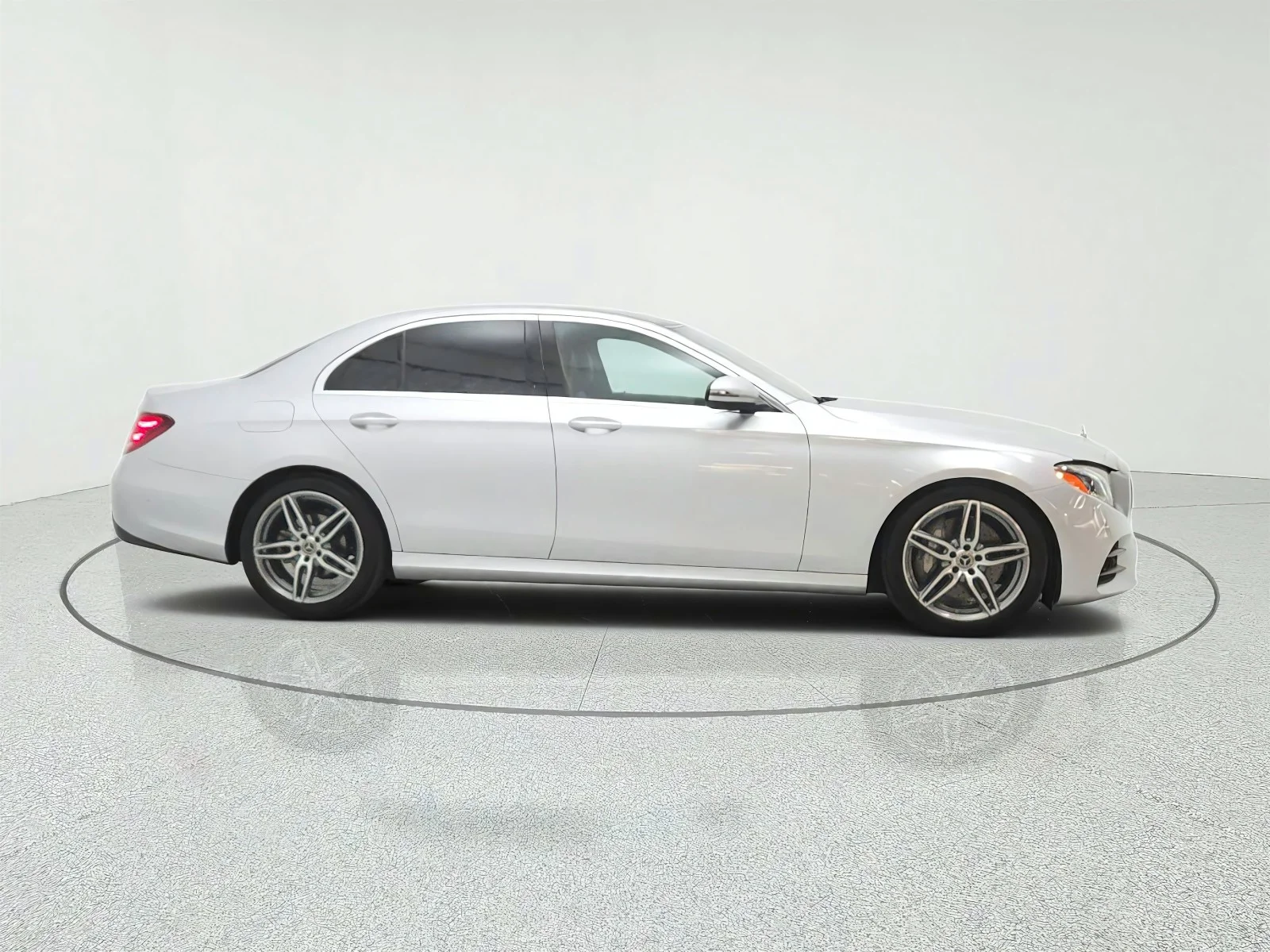 Used 2019 Iridium Silver Metallic Mercedes-Benz E 300 RWD Sedan image 4