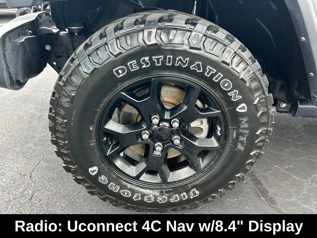 Used 2023 Gray Jeep Sport image 18