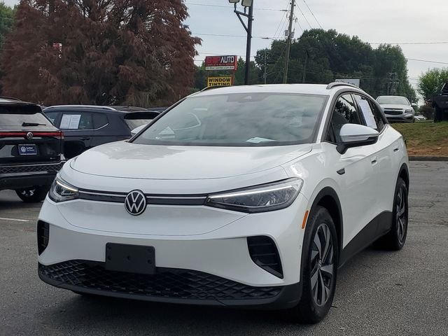 Certified Used 2025 White Volkswagen Pro image 31