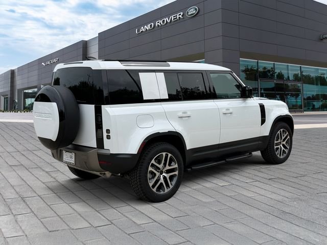 New 2026 Fuji White Land Rover S image 5