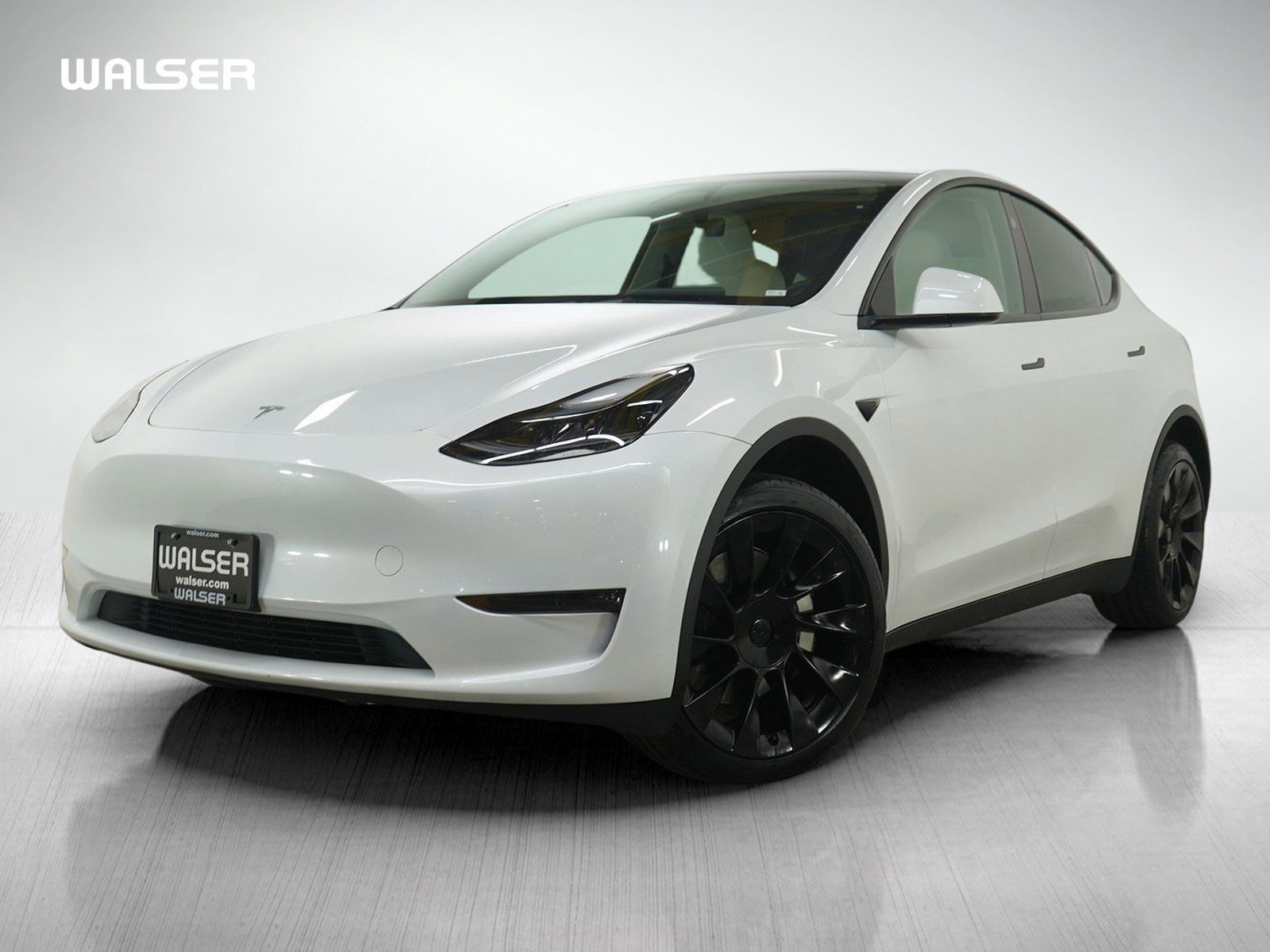 2024 Tesla Model Y Long Range Dual Motor All-Wheel Drive's photo