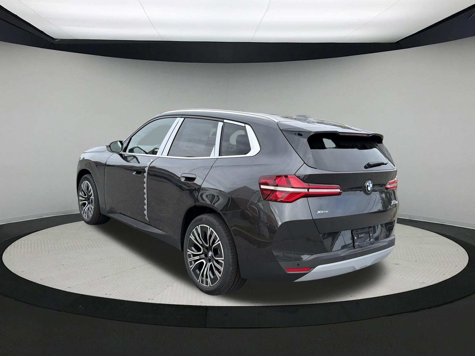 New 2026 Dark Graphite Metallic BMW 30 xDrive image 6