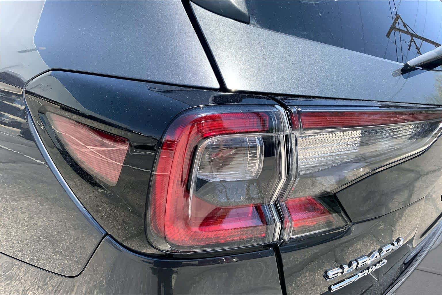 Used 2025 Magnetite Gray Metallic Subaru Premium image 27
