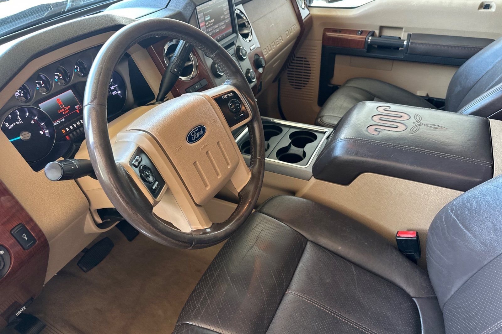 Used 2016 White Ford King Ranch image 9