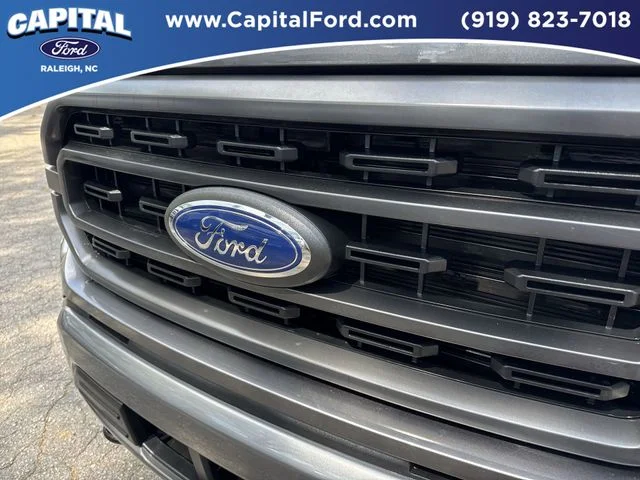 Used 2023 Gray Ford XLT image 10
