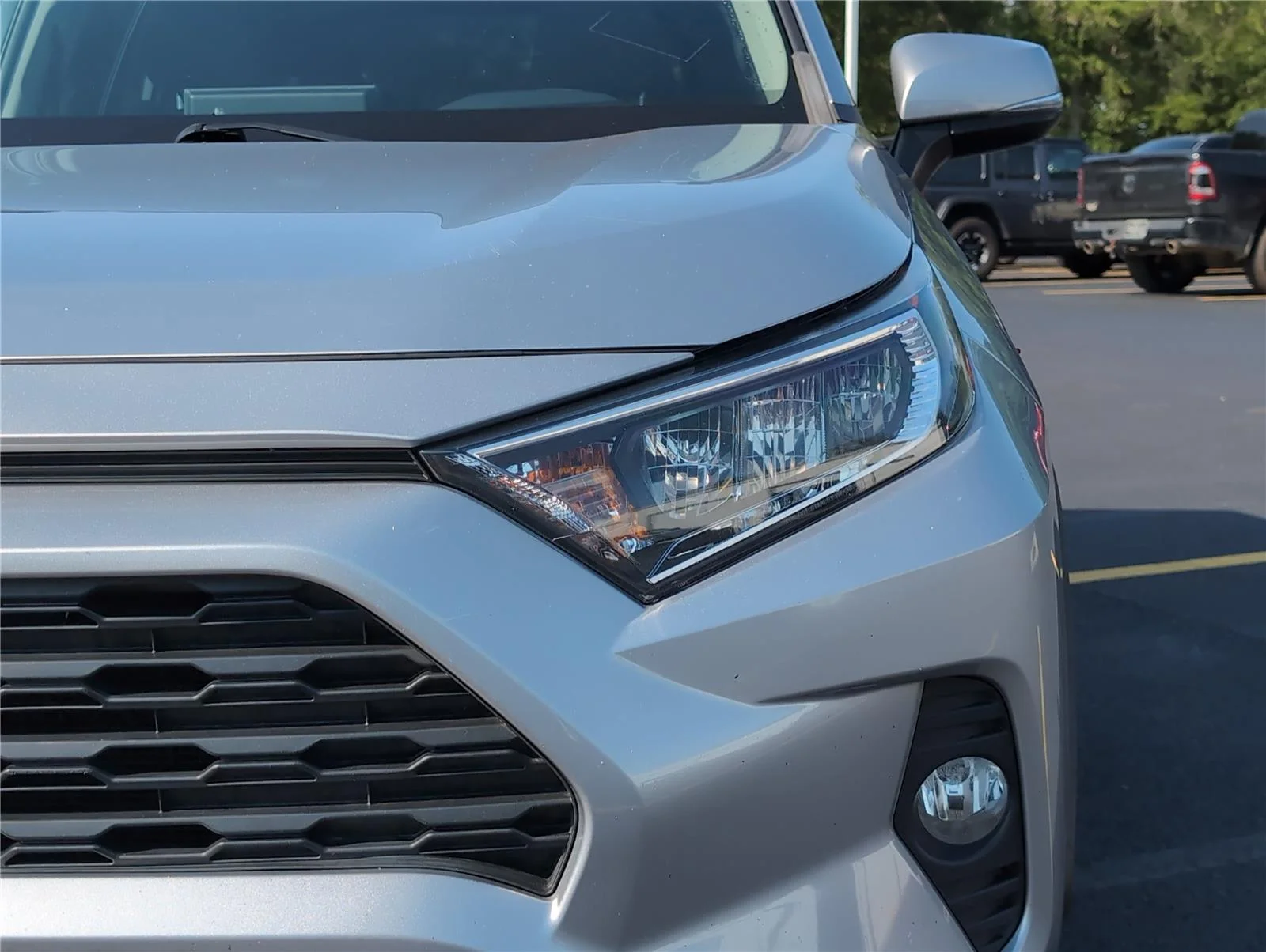 Used 2020 Silver Sky Metallic Toyota XLE image 12