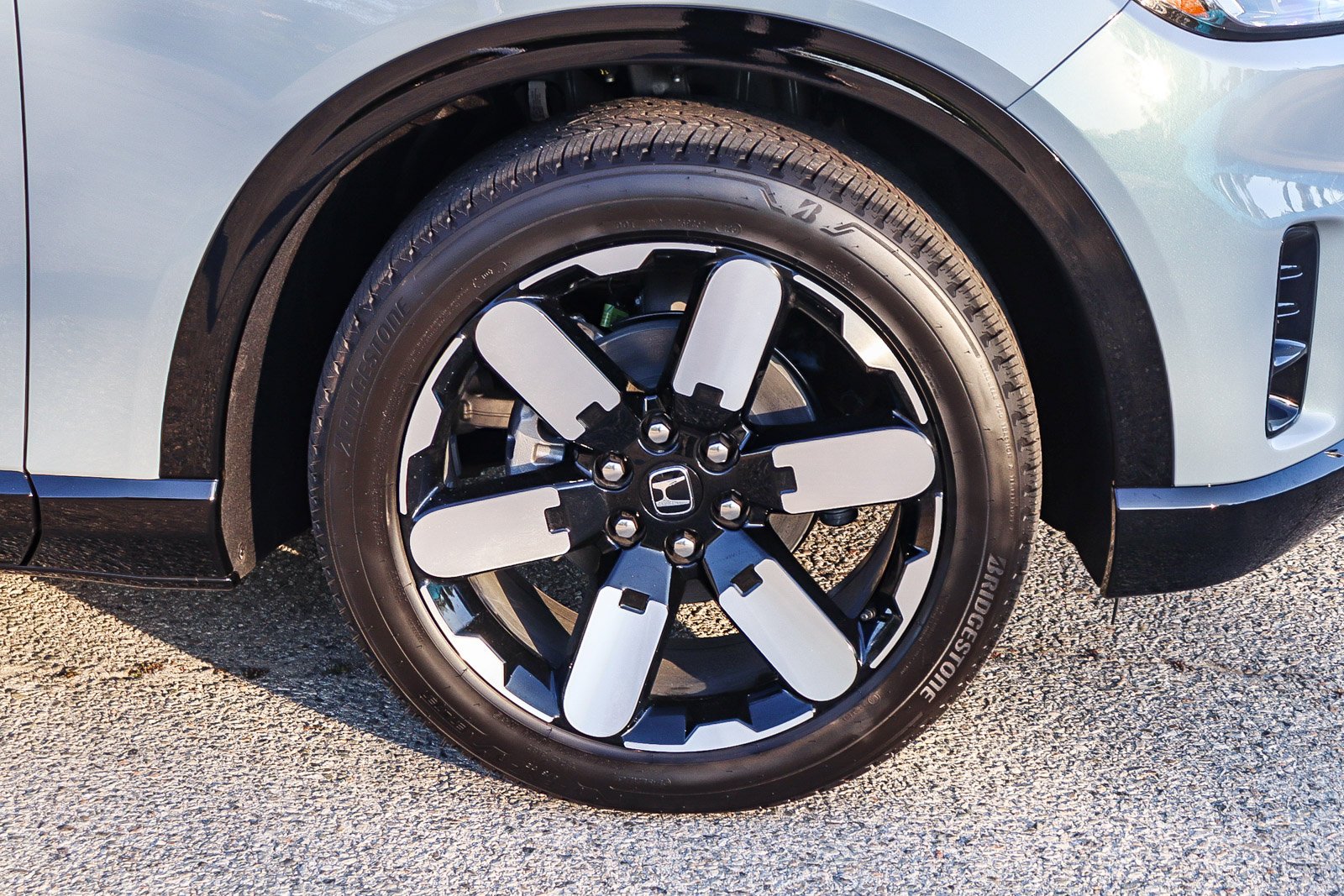 2026 Honda Prologue Elite - Photo 11