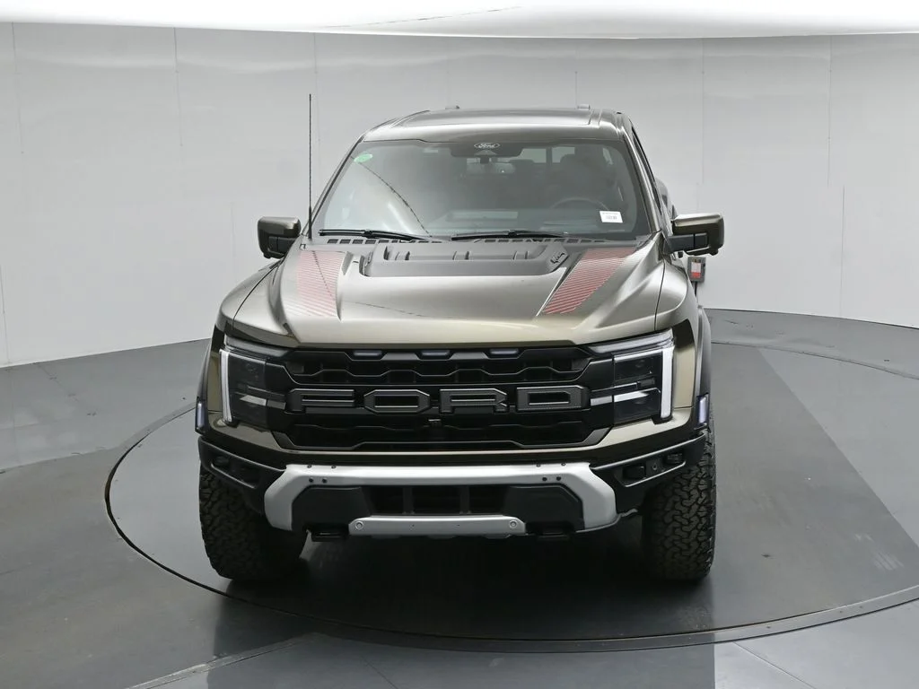New 2026 Shelter Green Ford Raptor image 40