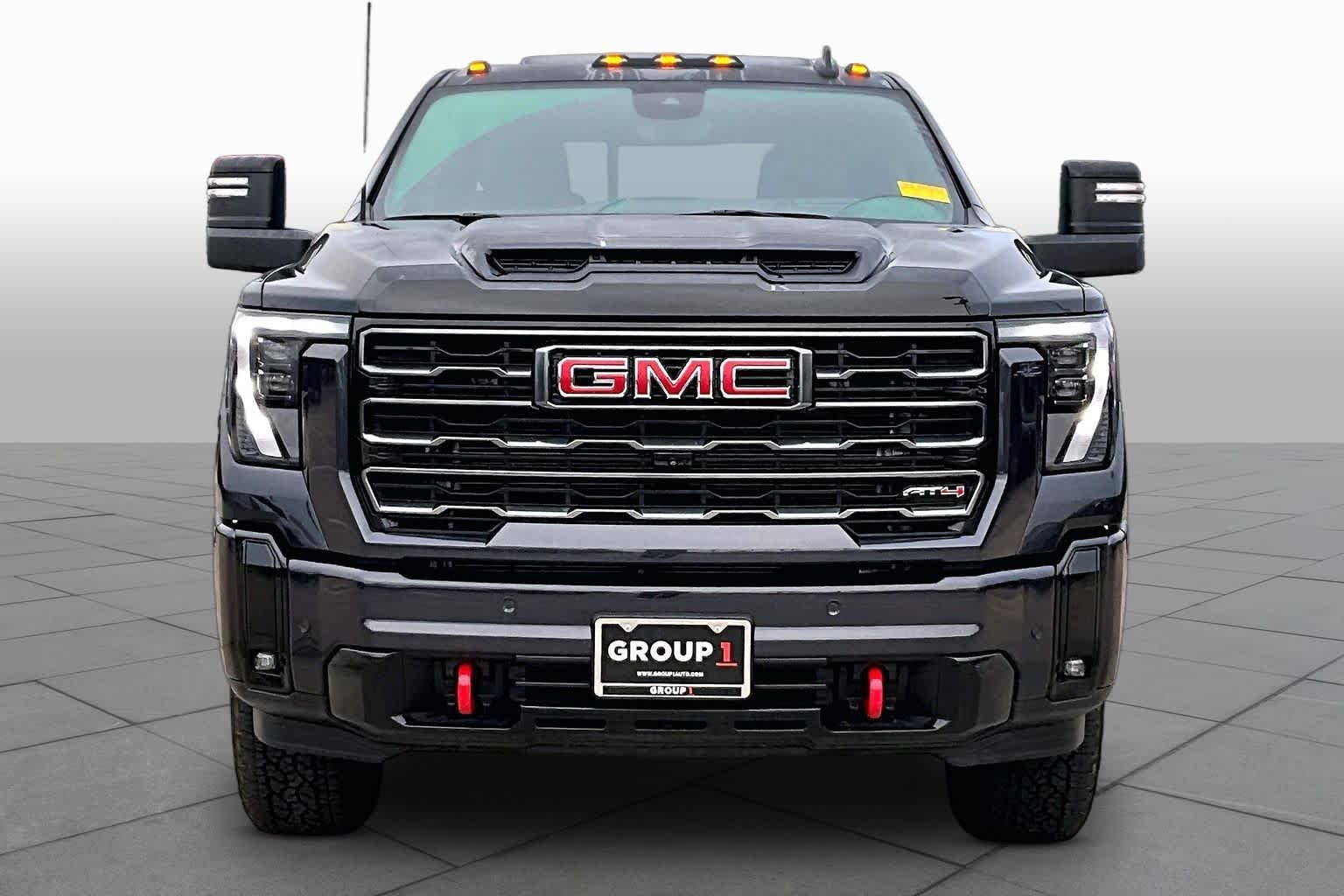 Used 2025 Titanium Rush Metallic GMC AT4 image 4