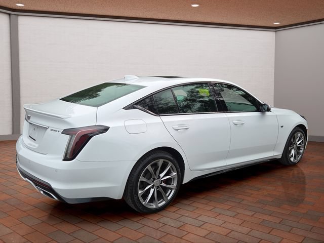 Used 2020 SUMMIT WHITE Cadillac Sport image 3