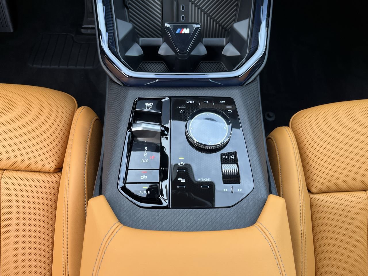 2025 BMW X3 30 - Photo 27