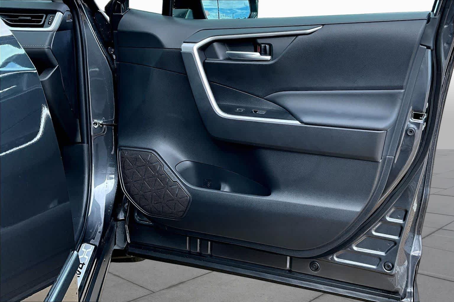 car-gallery-22