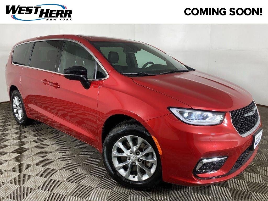 Used 2026 Red Hot Pearlcoat Chrysler Select AWD image 1