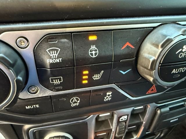 2022 Jeep Gladiator Mojave - Photo 23