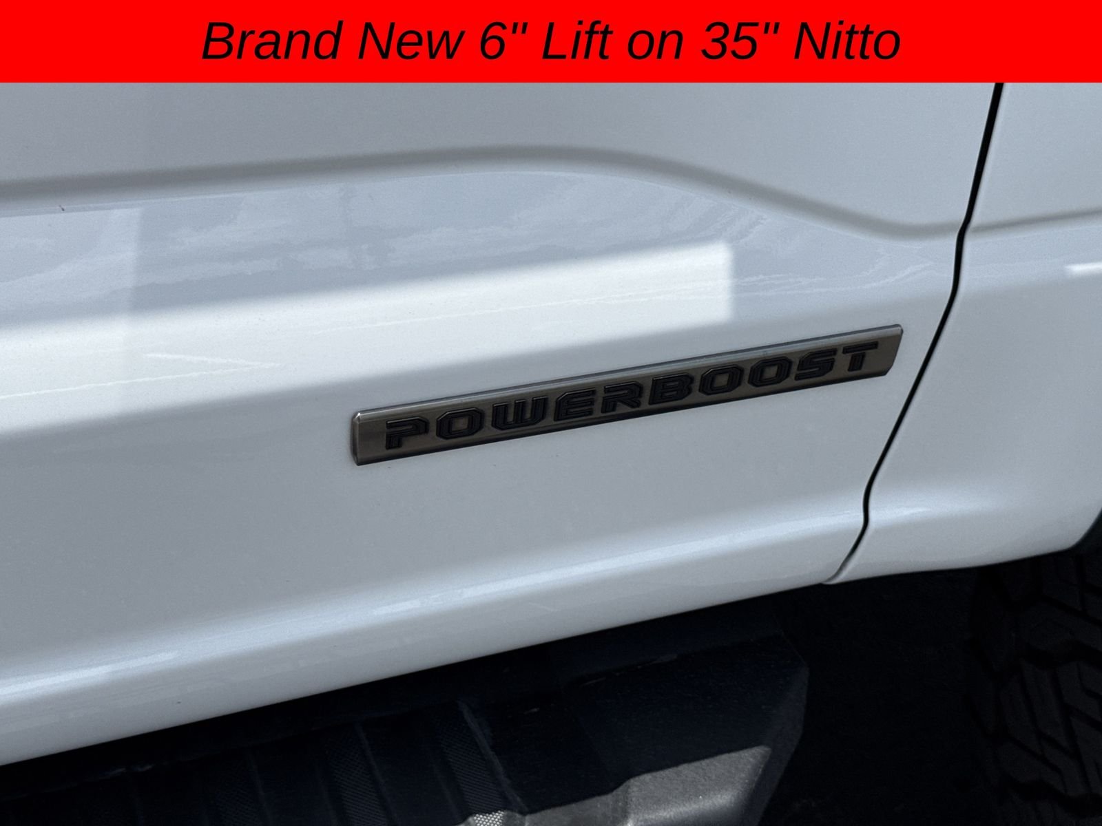 Used 2024 Oxford White Ford XLT image 12