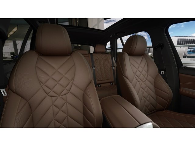 New 2026 Mineral White Metallic BMW xDrive40i image 11