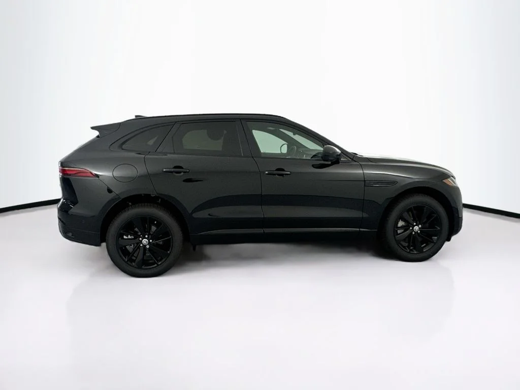 2026 Jaguar F-Pace R-Dynamic S - Photo 4