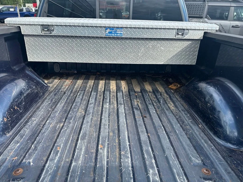 Used 2014 Blue Jeans Metallic Ford XLT image 21