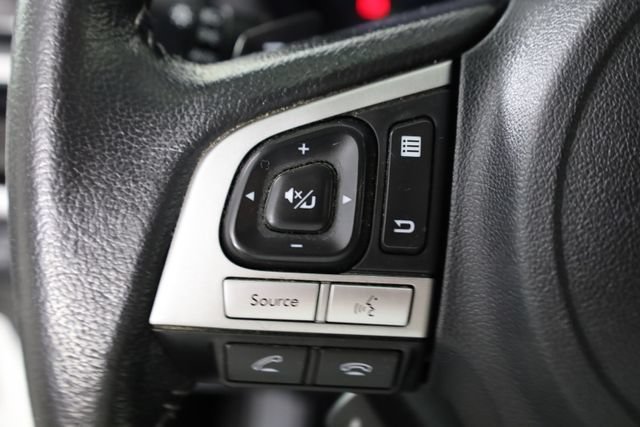 Used 2018 Crystal White Pea Subaru Premium Black Edition w/EyeSight image 21