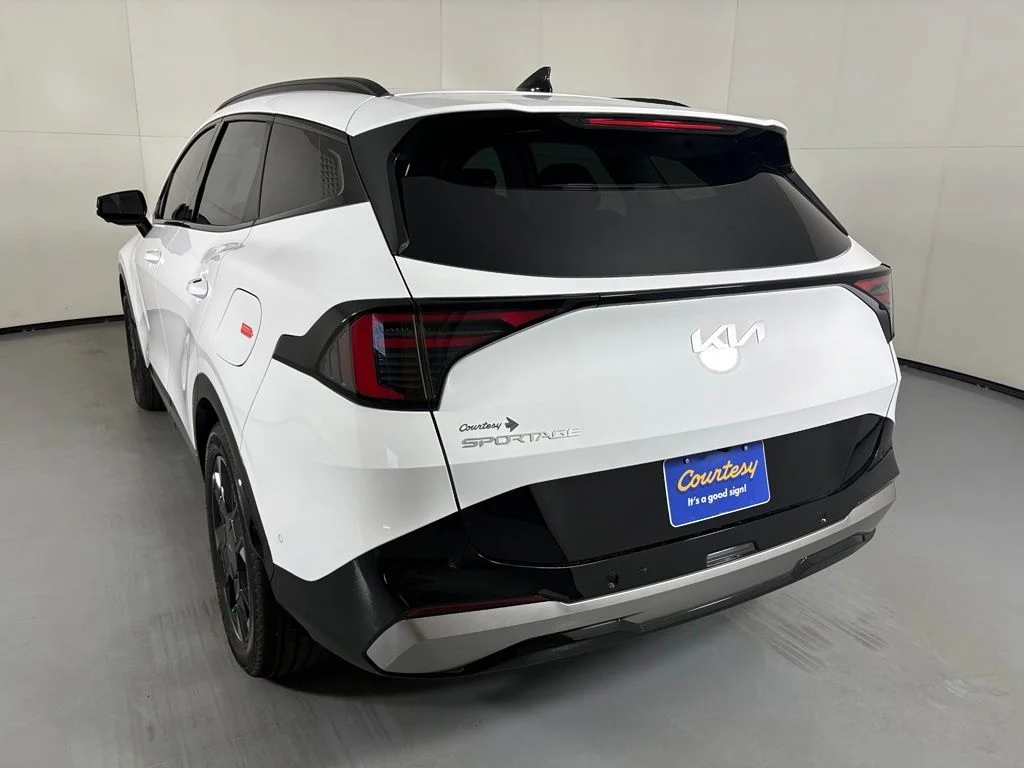 New 2026 White Kia SX-Prestige image 6