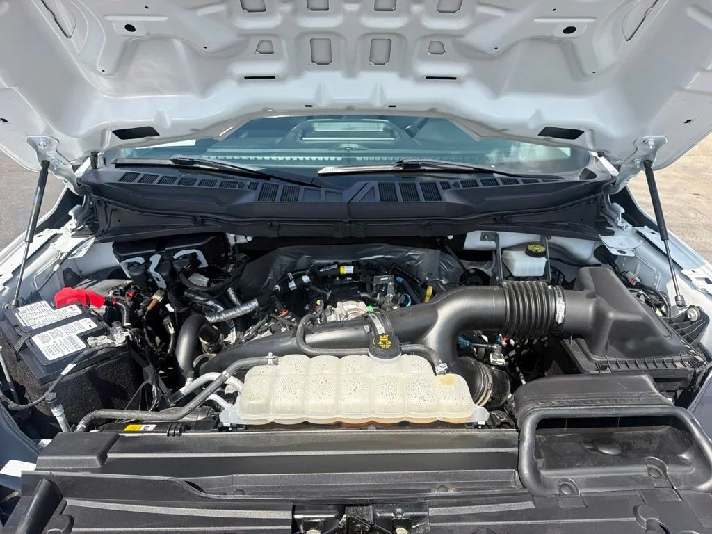 Used 2023 White Ford XL image 34