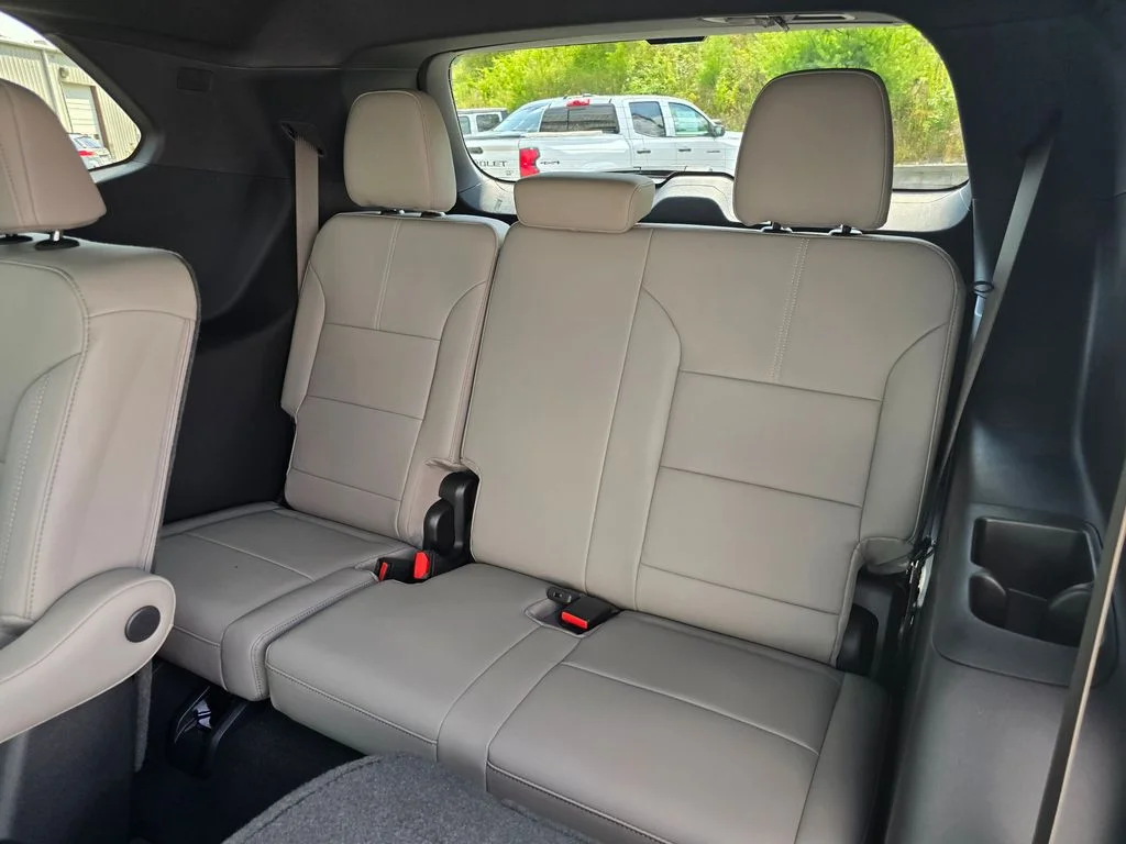 New 2026 Silver GMC Elevation image 13
