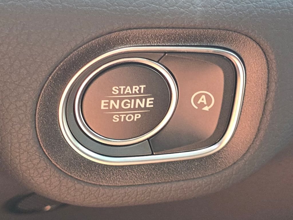 New 2026 Polar White Mercedes-Benz GLS 450 image 39