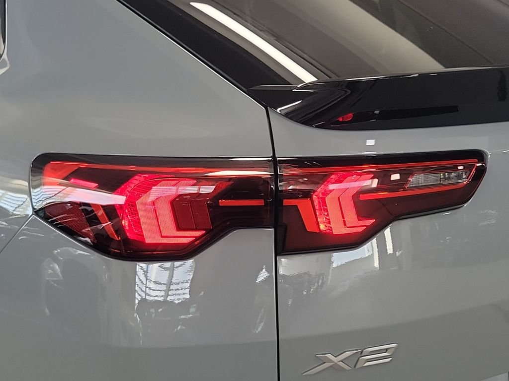 New 2026 Brooklyn Grey Metallic BMW xDrive28i image 22