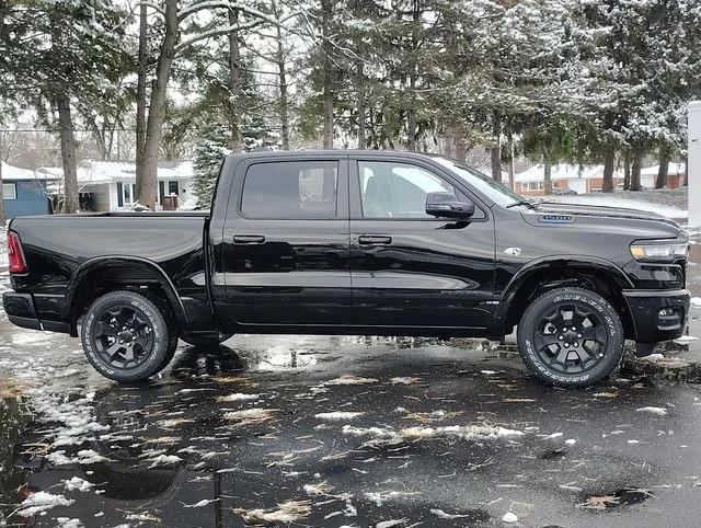 New 2026 Diamond Black Crystal Pearl-Coat Exterior Paint RAM Big Horn/Lone Star image 2