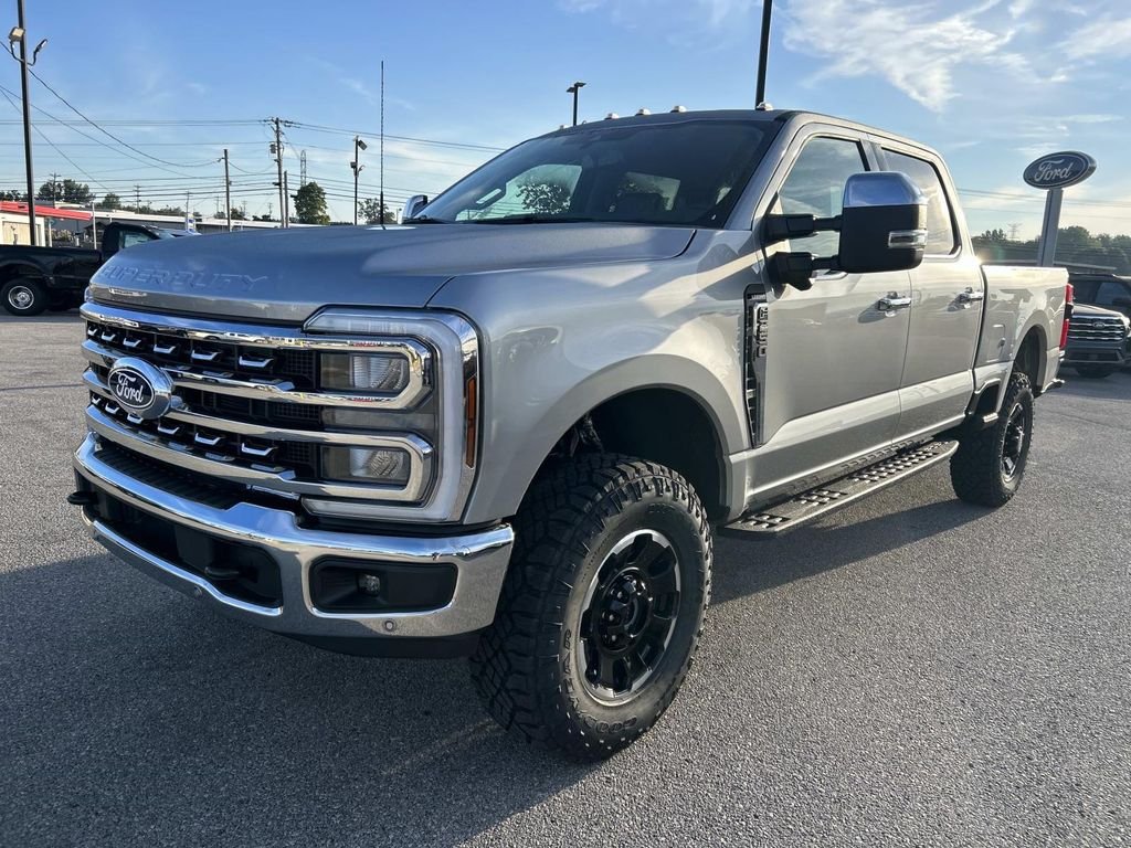 New 2027 Iconic Silver Metallic Ford F-250® Lariat® image 7