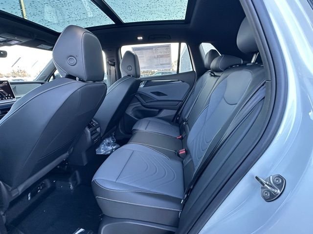 New 2026 Opal White W/Deep Black Roof Volkswagen 2.0T SE R-Line Black image 29