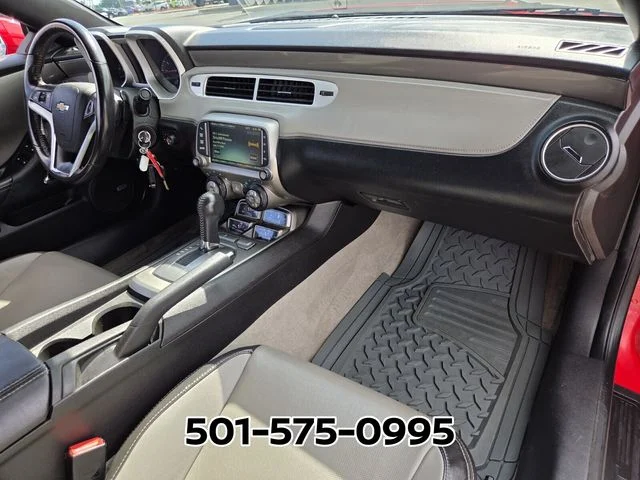 Used 2015 Red Chevrolet 2LT image 16