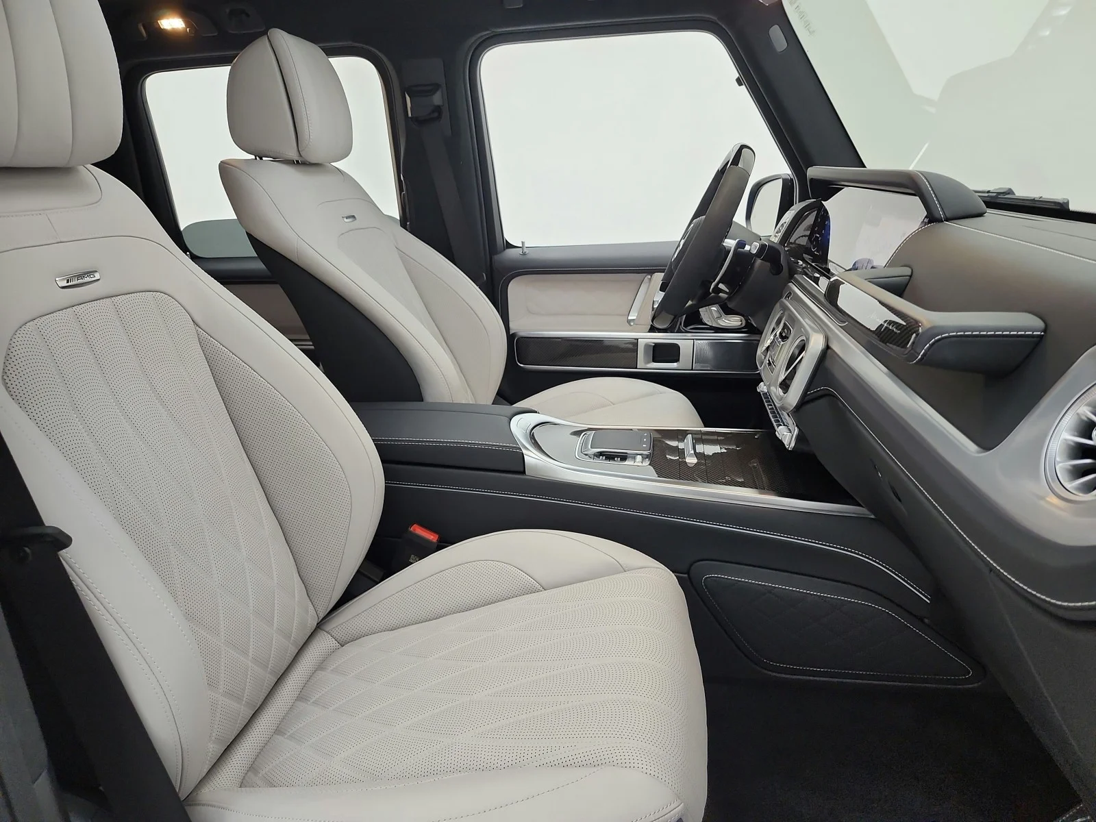 Certified Used 2025 MANUFAKTUR China Blue Non-Metallic Mercedes-Benz AMG® G 63 SUV image 26