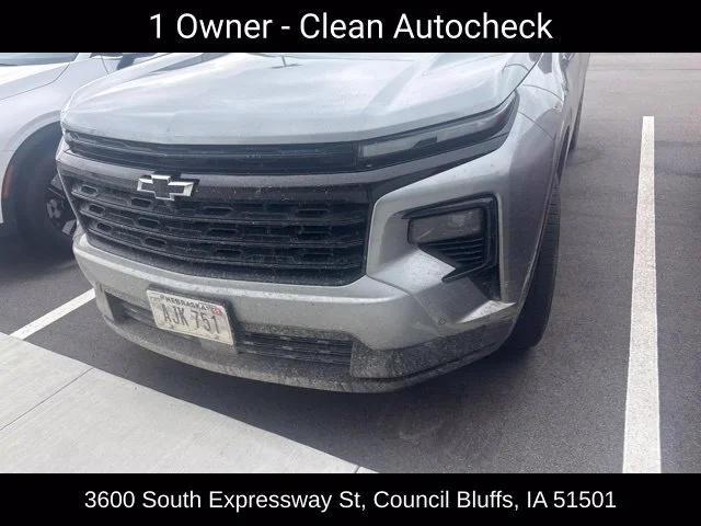 Used 2025 Gray Chevrolet LT image 2