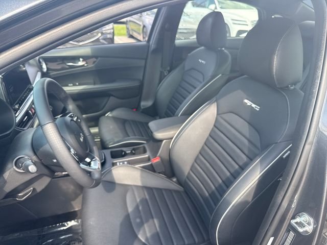Used 2024 Gray Kia GT-Line image 13
